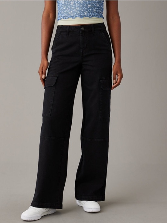 American Eagle Outfitters Denim - NWT American Eagle High Rise Baggy Wide Leg Cargo Jeans Stretch Black 6 Short
